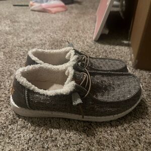 Women’s Fuzzy Hey Dudes